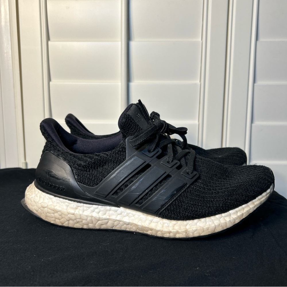 Adidas UltraBoost 4.0 Women's Size 8 Running Shoes Core Black